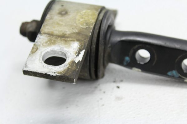 2005 SUBARU IMPREZA WRX & STI LH CONTROL ARM BUSHING MOUNT DRIVER SIDE LEFT OEM - Image 4
