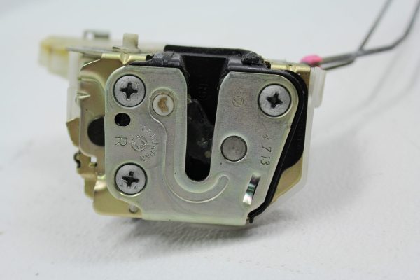2002-2007 SUBARU WRX STI RH REAR RIGHT DOOR LOCK LATCH ASSEMBLY W/ CABLES OEM - Image 3
