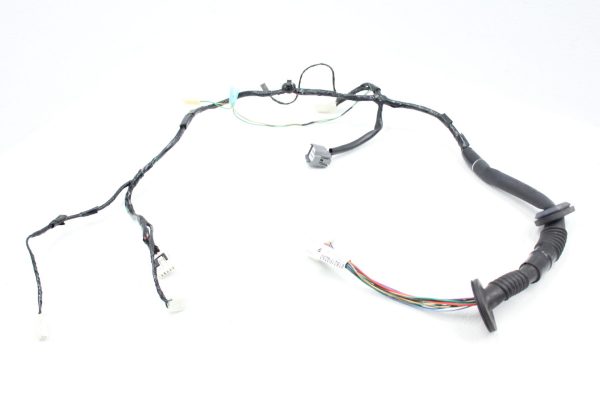 2008-2014 SUBARU WRX & STI RIGHT FRONT DOOR HARNESS PASSENGER SIDE RH 81821FG250