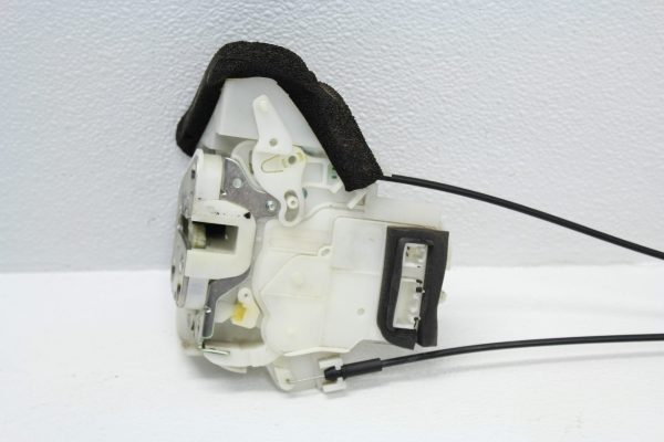 2008-2014 SUBARU IMPREZA WRX & STI REAR DRIVER SIDE DOOR LATCH LOCK ASSEMBLY OEM - Image 2