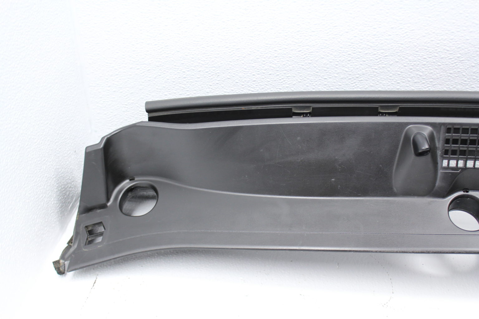 1518 20152018 SUBARU IMPREZA WRX STI WINDSHIELD WIPER COWL TRIM PANEL