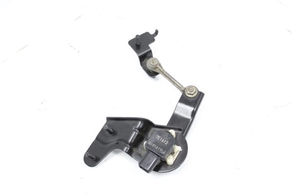 2015-2018 SUBARU WRX & STI HEADLIGHT LEVEL SENSOR ASSEMBLY OEM 84031FG000