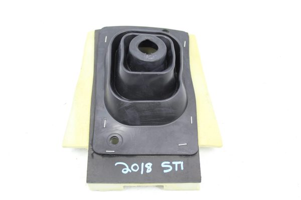 2015-2018 SUBARU IMPREZA WRX STI SHIFTER BOOT TRIM NOISE DAMPENER 6MT