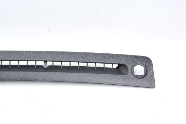 2015-2018 SUBARU IMPREZA WRX STI UPPER DASH DASHBOARD TRIM VENT BEZEL - Image 2