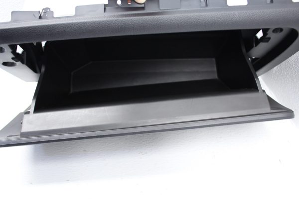 2015-2018 SUBARU IMPREZA WRX & STI GLOVE BOX ASSEMBLY 15 16 17 18 - Image 7