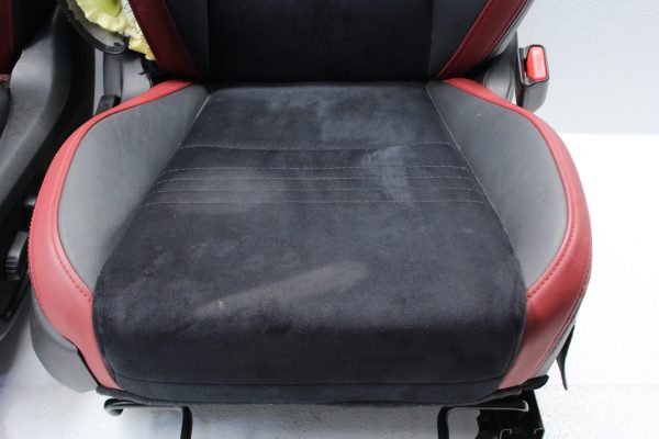 18-19 2018-2019 SUBARU WRX STI FRONT RECARO SEATS LEATHER & SUEDE OEM LH/RH - Image 2