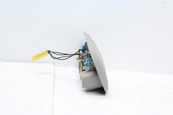 2002-2007 SUBARU IMPREZA WRX & STI DOME LIGHT MAP READING LIGHT OEM - Image 2