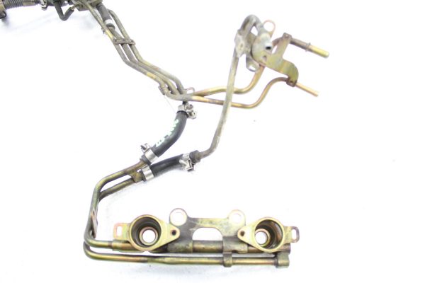 2004-2006 SUBARU WRX STI FUEL RAILS SIDE FEED EJ257 OEM 17544AA431 - Image 2