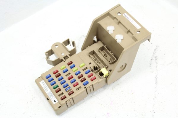 2008-2014 SUBARU IMPREZA WRX & STI INTERIOR FUSE BOX PANEL OEM 82201FG010