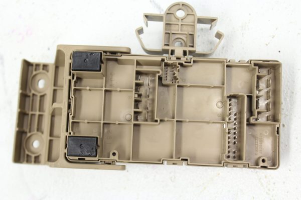 2008-2014 SUBARU IMPREZA WRX & STI INTERIOR FUSE BOX PANEL OEM 82201FG010 - Image 7