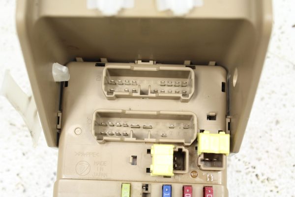 2008-2014 SUBARU IMPREZA WRX & STI INTERIOR FUSE BOX PANEL OEM 82201FG010 - Image 5