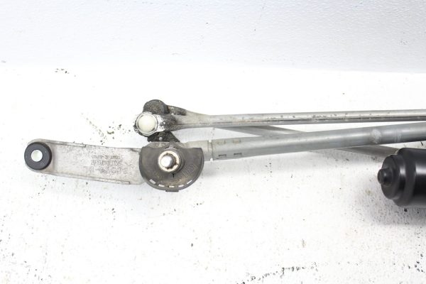 2004-2007 SUBARU WRX STI WINDSHIELD WIPER MOTOR LINKAGE ASSEMBLY 2004 - Image 3