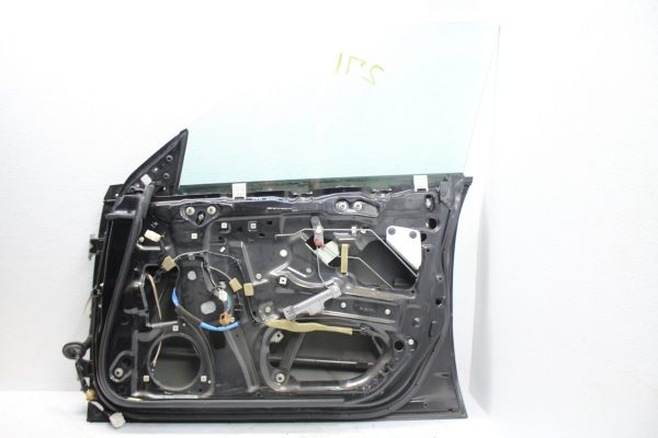 02-07 2002-2007 SUBARU WRX & STI FRONT RH DOOR PASSENGER SIDE BLACK OEM - Image 9