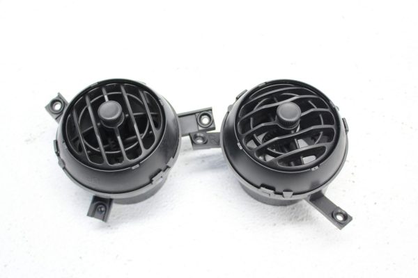 2002-2007 SUBARU IMPREZA WRX STI RH AND LH AC HEAT VENTS 2004