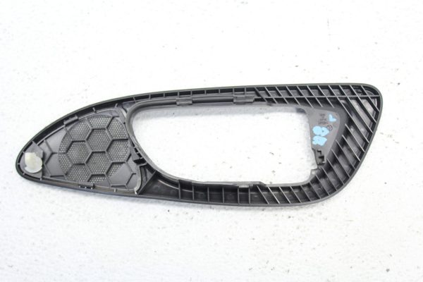 05-07 2005-2007 SUBARU WRX STI FRONT LH DOOR HANDLE BEZEL TRIM - Image 4