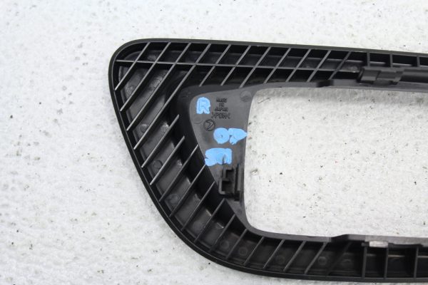 05-07 2005-2007 SUBARU WRX STI FRONT DOOR HANDLE BEZEL TRIM RH PASSENGER SIDE - Image 5
