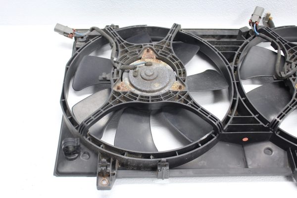2004-2005 SUBARU FORESTER XT FXT RADIATOR COOLING FANS MOTOR ASSEMBLY - Image 6