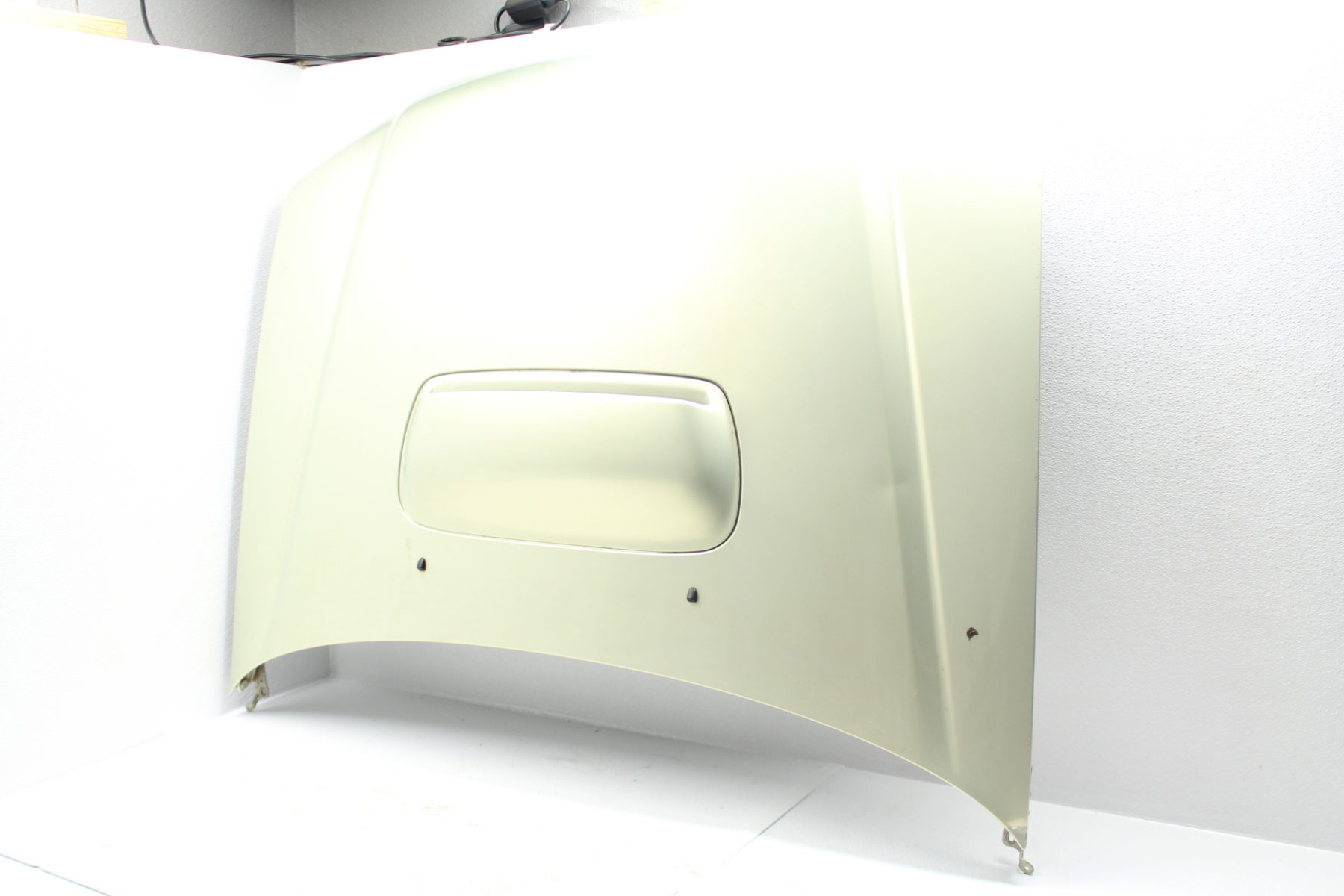 SUBARU FORESTER SG X XT 2003-2005 BONNET CATCH