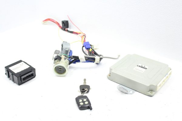 05 2005 SUBARU FORESTER XT A/T ECU ECM IGNITION KEY IMMOBILIZER KIT OEM 22611AJ580