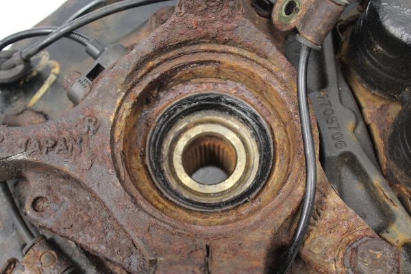 2002-2007 SUBARU WRX & FORESTER XT FRONT RH PASSENGER HUB KNUCKLE SPINDLE 5X100 - Image 9