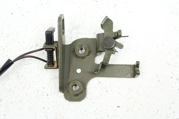 04-07 2004-2007 SUBARU IMPREZA WRX STI TRUNK LATCH LOCK RELEASE W/ SENSOR OEM 2004 - Image 3
