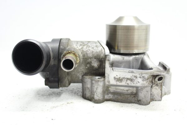 98-01 1998-2001 SUBARU IMPREZA 2.5 RS GC8 WATER PUMP HOUSING OEM - Image 2
