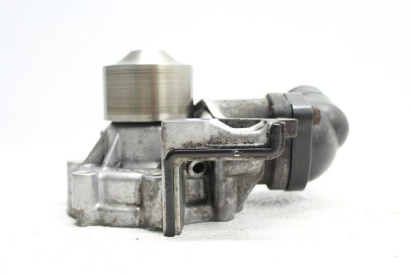 98-01 1998-2001 SUBARU IMPREZA 2.5 RS GC8 WATER PUMP HOUSING OEM - Image 6