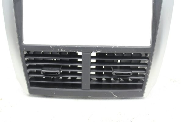 08-14 2008-2014 SUBARU IMPREZA WRX STI  CENTER CONSOLE DASH RADIO TRIM W/ VENTS - Image 3