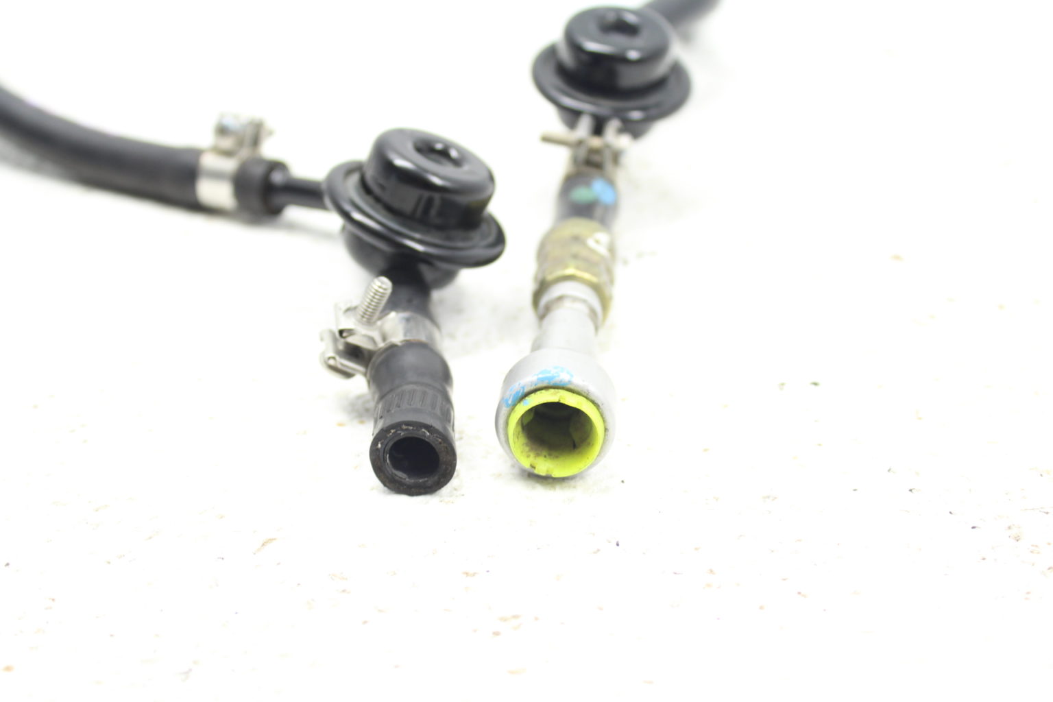 0607 20062007 SUBARU IMPREZA WRX & STI FUEL PRESSURE REGULATOR