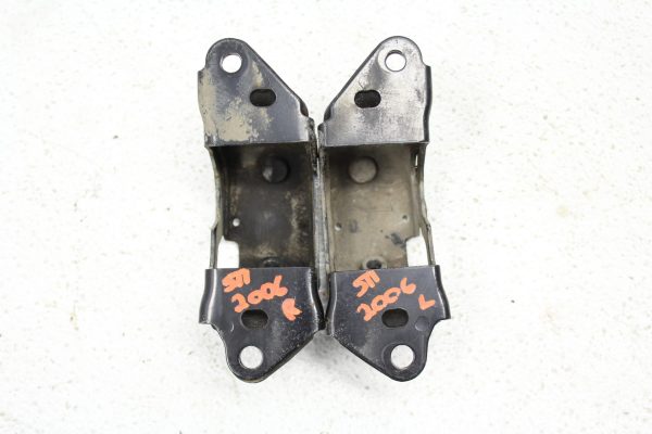 02-07 2002-2007 SUBARU WRX STI REAR SWAY BAR BRACKETS MOUNTS SET LH/RH - Image 4