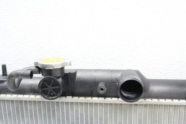 2004-2007 SUBARU WRX & STI RADIATOR COOLING ASSEMBLY OEM 66075FE030 - Image 9