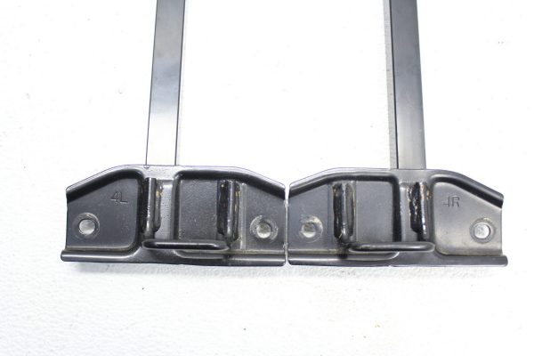 2005-2007 SUBARU IMPREZA WRX STI REAR BACK SEAT SUPPORT BRACE UPPER LATCH OEM - Image 2