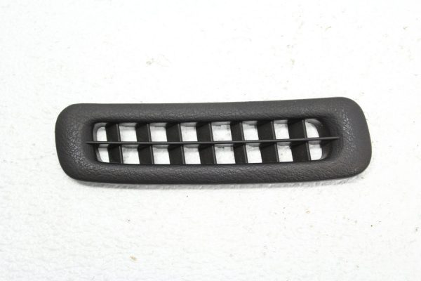 04-07 2004-2007 SUBARU IMPREZA WRX STI REAR DECK DASH TRIM PIECE DEFROSTER LH