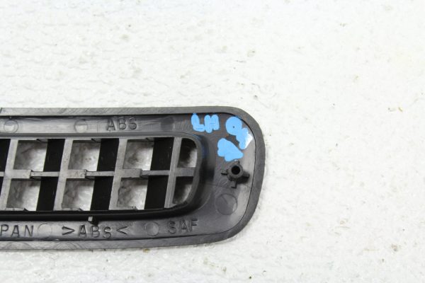 04-07 2004-2007 SUBARU IMPREZA WRX STI REAR DECK DASH TRIM PIECE DEFROSTER LH - Image 4
