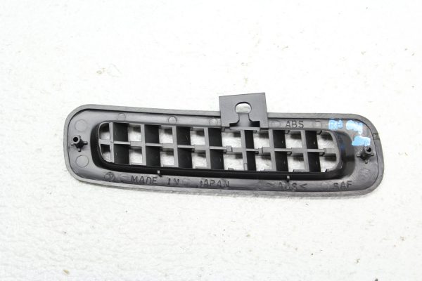 04-07 2004-2007 SUBARU IMPREZA WRX STI REAR DECK DASH TRIM PIECE DEFROSTER RH - Image 3