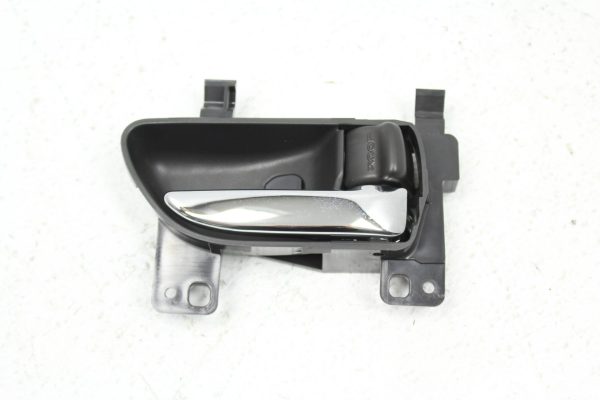 11-14 2011-2014 SUBARU IMPREZA WRX STI INTERIOR DOOR HANDLE RH PASSENGER SIDE