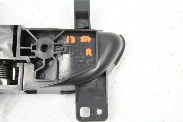 11-14 2011-2014 SUBARU IMPREZA WRX STI INTERIOR DOOR HANDLE RH PASSENGER SIDE - Image 4