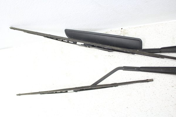 98-01 1998-2001 SUBARU IMPREZA 2.5 RS GC8 WINDSHIELD WIPER BLADES - Image 6