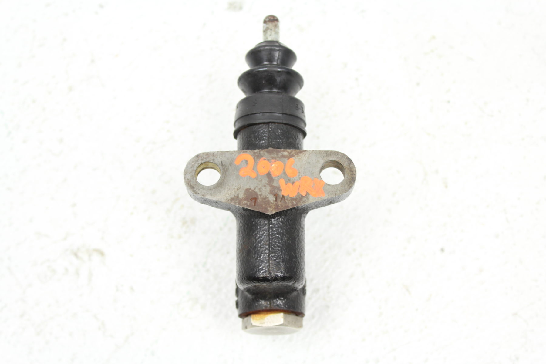 20062007 SUBARU WRX CLUTCH SLAVE CYLINDER ASSEMBLY OEM MT