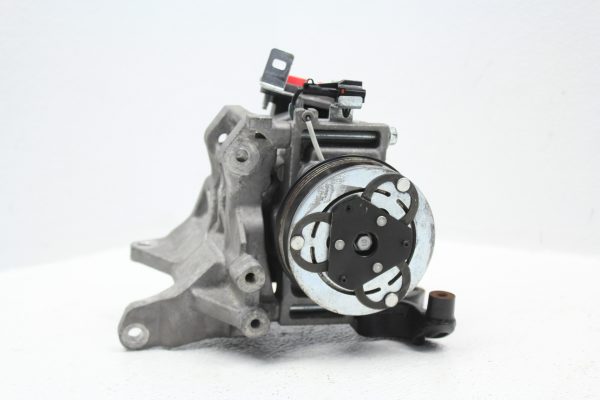 2008-2019 SUBARU WRX & STI A/C COMPRESSOR ASSEMBLY OEM 20K MILES 73111FG002