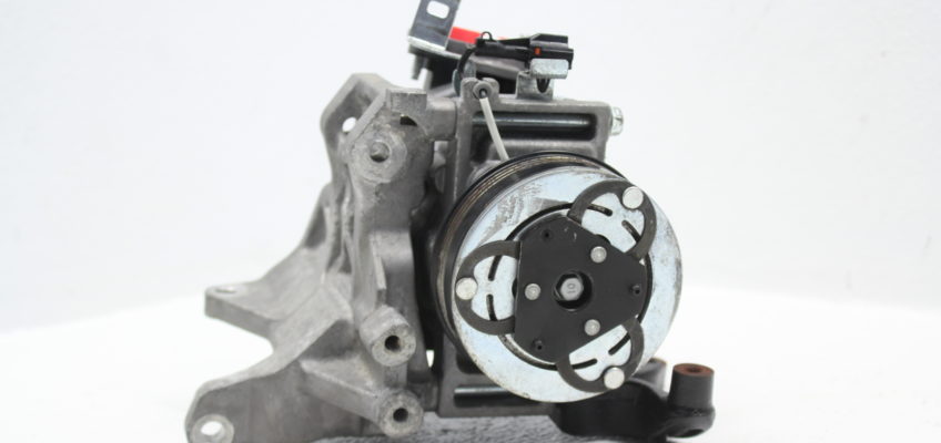 2008-2019 SUBARU WRX & STI A/C COMPRESSOR ASSEMBLY OEM 20K MILES 73111FG002