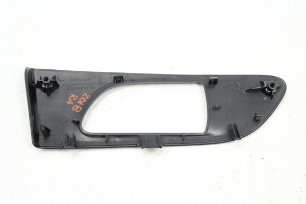 18 2018 SUBARU WRX STI TYPE RA HANDLE SHROUD BEZEL TRIM RH RIGHT HAND PASSENGER - Image 4