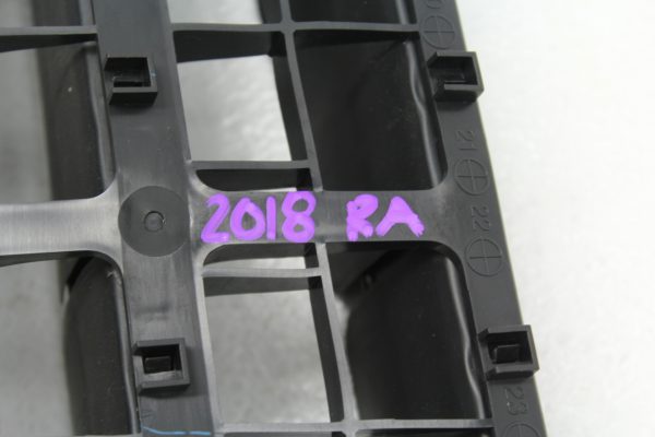 18 2018 SUBARU WRX STI TYPE RA GRILLE AIR VENT ASSEMBLY 72651VA000 - Image 8