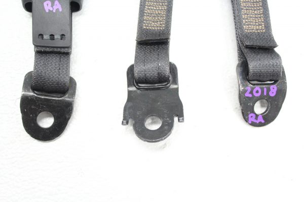 18 2018 SUBARU WRX STI TYPE RA REAR SEAT BELT BUCKLES SET OEM RH/CENTER/LH - Image 5