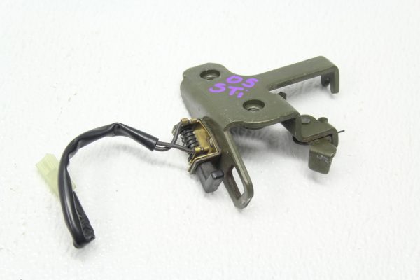 2002-2007 SUBARU WRX & STI HOOD LOCK LATCH ASSEMBLY LOCK CATCH 57310FE030 - Image 2