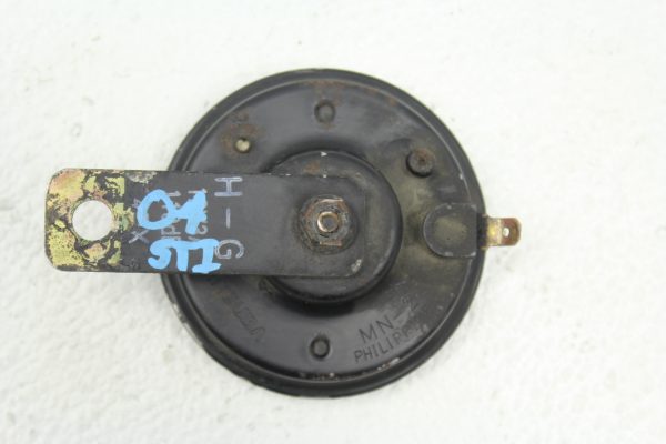 2004-2006 SUBARU WRX STI SIGNAL HORN ASSEMBLY OEM 86029FE030 - Image 2