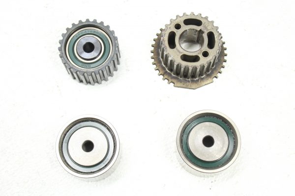 2002-2005 SUBARU IMPREZA WRX CRANKSHAFT TIMING GEARS SPROCKETS OEM - Image 2