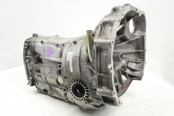 2006-2007 SUBARU WRX 5MT 5 SPEED MANUAL TRANSMISSION HOUSING CASE OEM