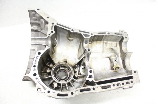 2006-2007 SUBARU WRX 5MT 5 SPEED MANUAL TRANSMISSION HOUSING CASE OEM - Image 8