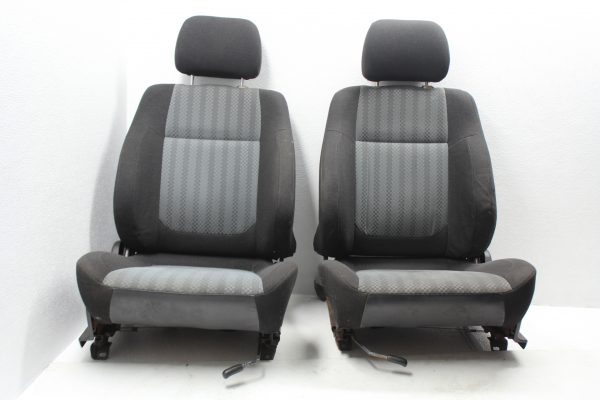 1998-2001 SUBARU IMPREZA 2.5 RS GC8 FRONT SEATS PAIR CLOTH LH/RH OEM